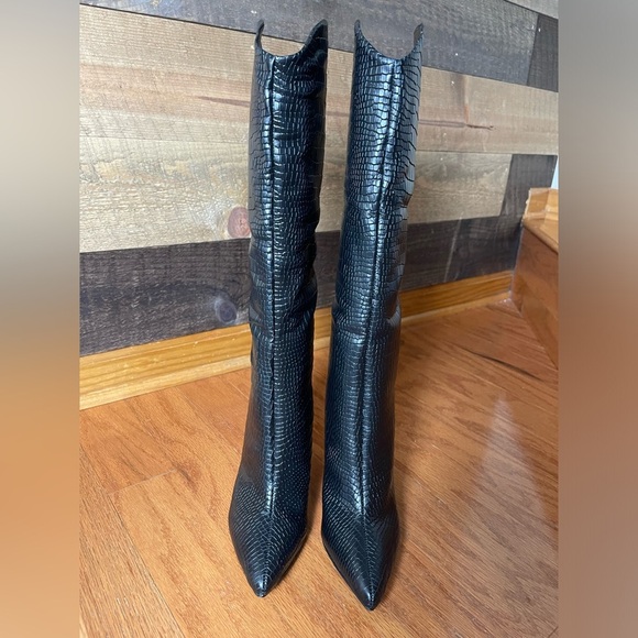 SCHUTZ Black Heeled Leather Boots with Croc-Embossed Texture, Size 7.5 B - Picture 2 of 10